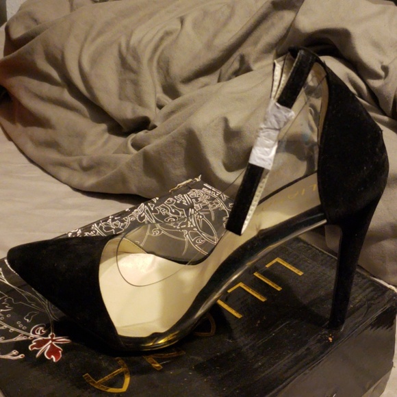 Shoes - Picture 3 of 3